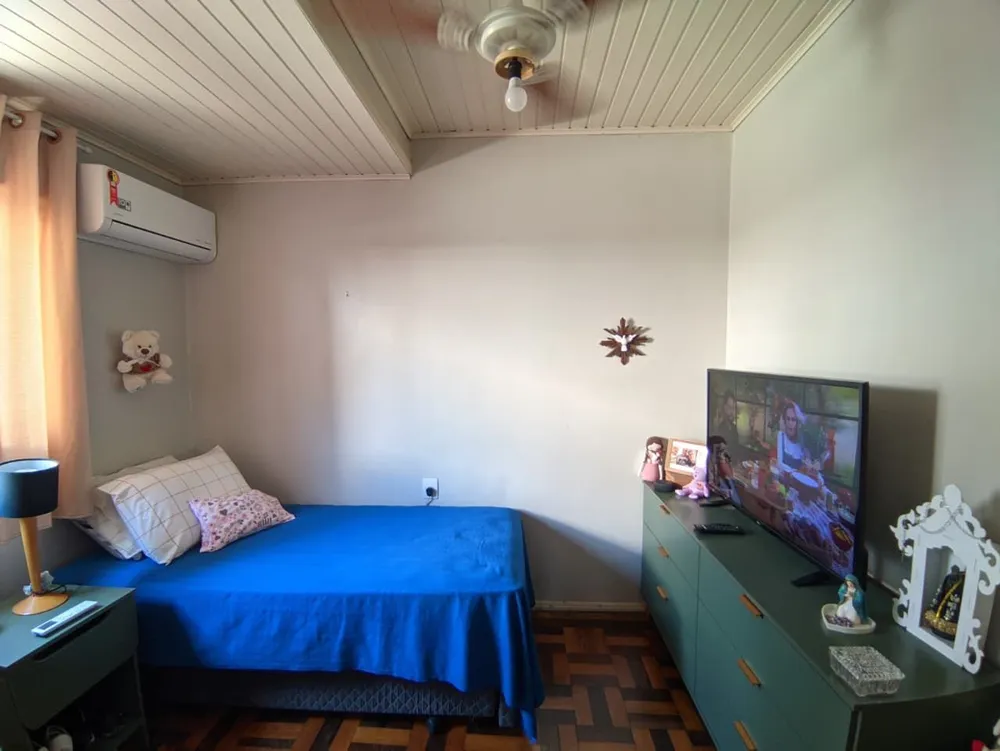 Casa, 4 quartos, 114 m² - Foto 1