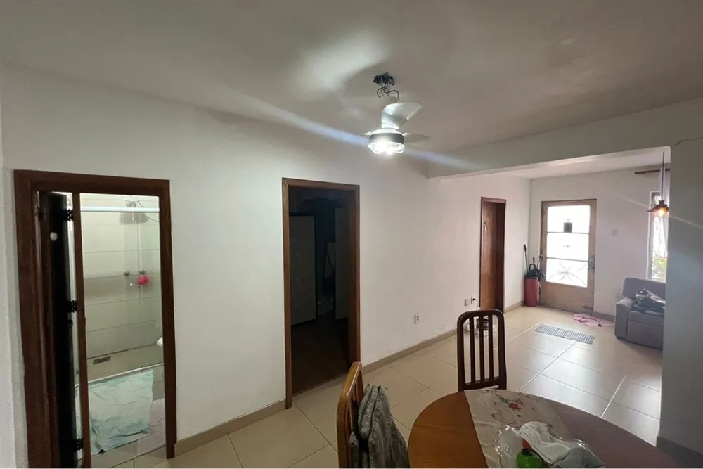 Casa, 5 quartos, 191 m² - Foto 1