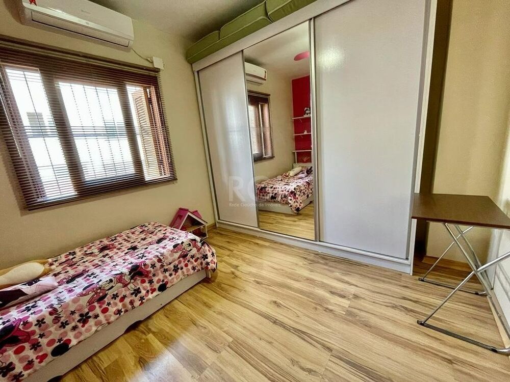 Casa à venda com 2 quartos, 101m² - Foto 5