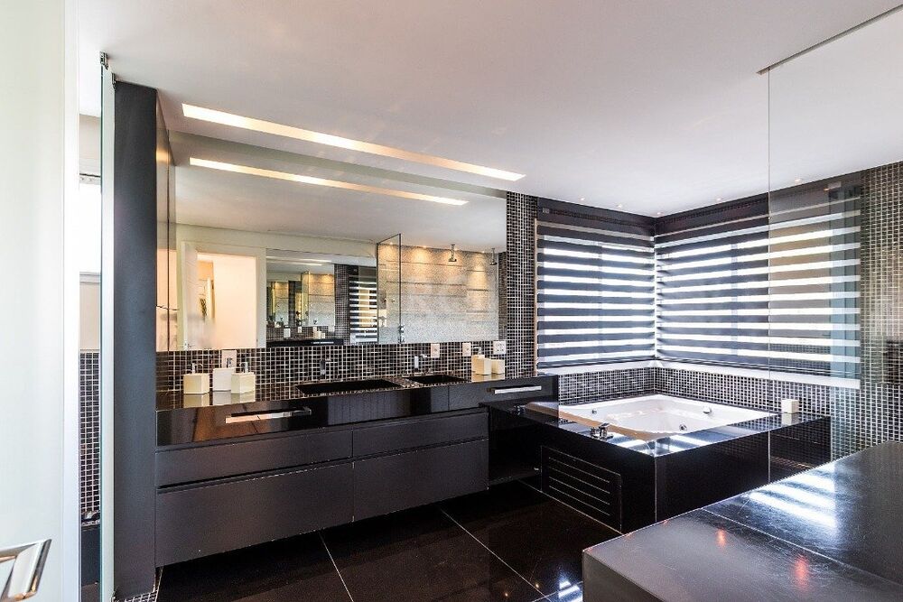 Casa de Condomínio à venda com 4 quartos, 665m² - Foto 3