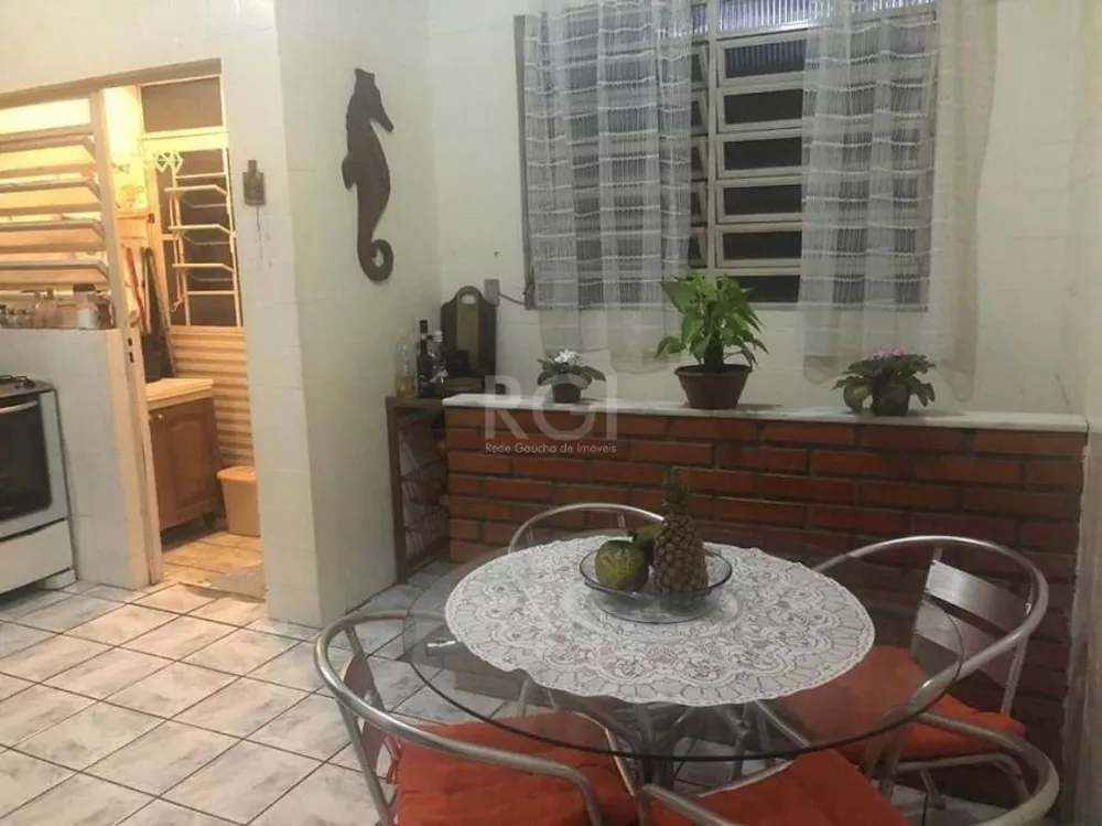 Casa à venda com 3 quartos, 171m² - Foto 2