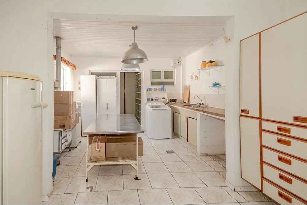 Casa, 3 quartos, 299 m² - Foto 2