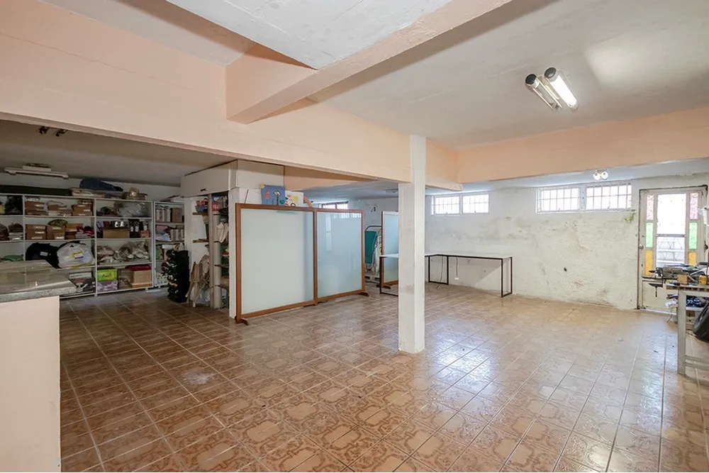 Casa, 3 quartos, 301 m² - Foto 1
