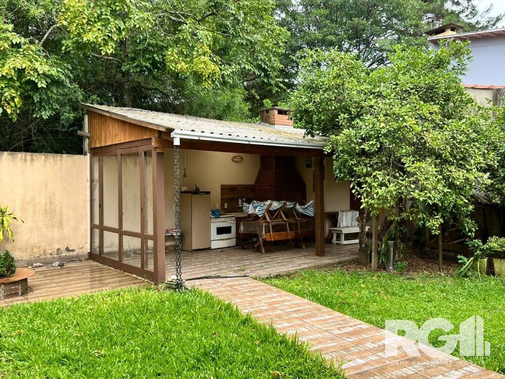 Casa à venda com 3 quartos, 234m² - Foto 7