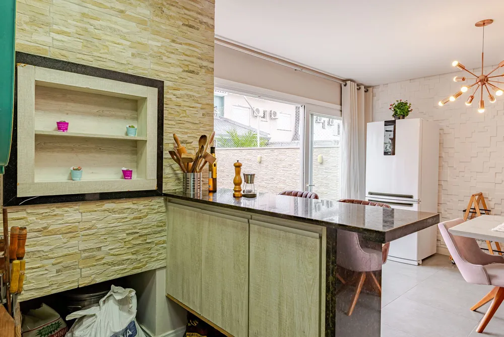 Casa, 3 quartos, 152 m² - Foto 2