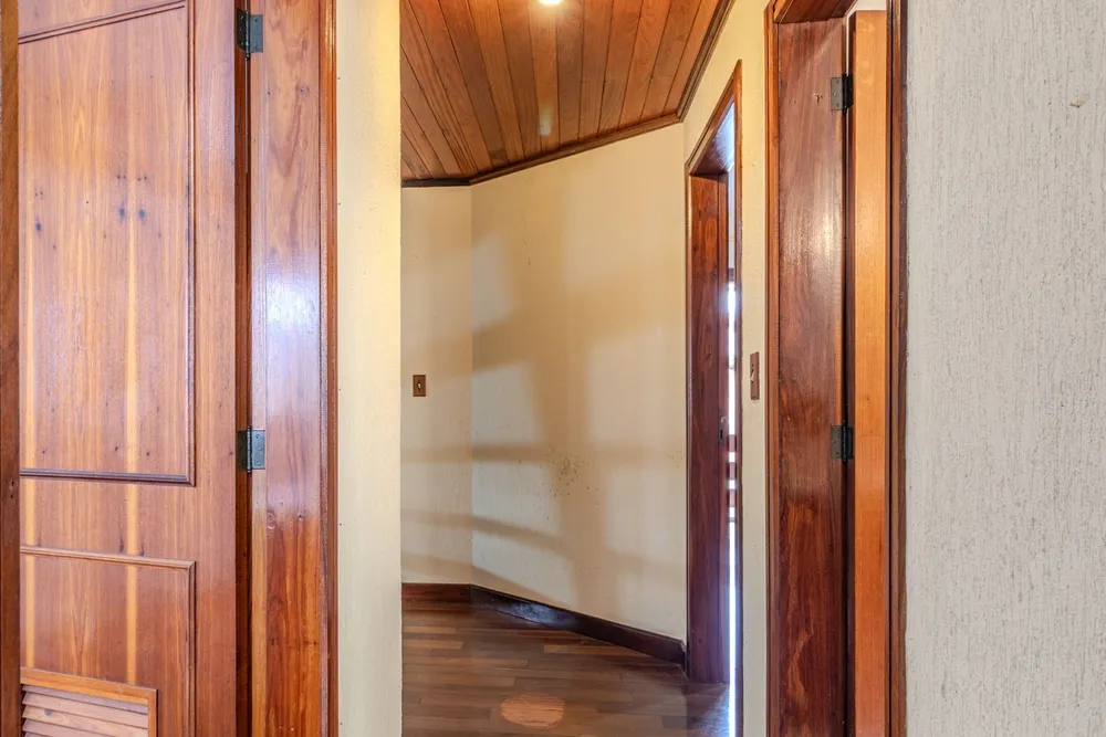 Casa, 5 quartos, 159 m² - Foto 1