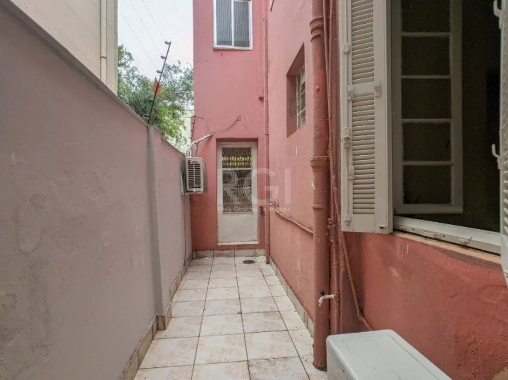 Casa à venda com 2 quartos, 201m² - Foto 8