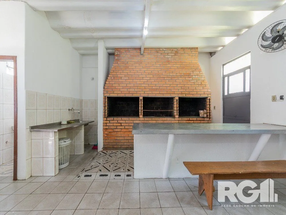 Casa, 3 quartos, 232 m² - Foto 1