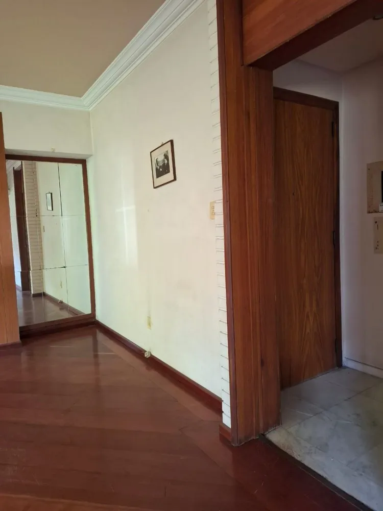 Apartamento, 3 quartos, 184 m² - Foto 2