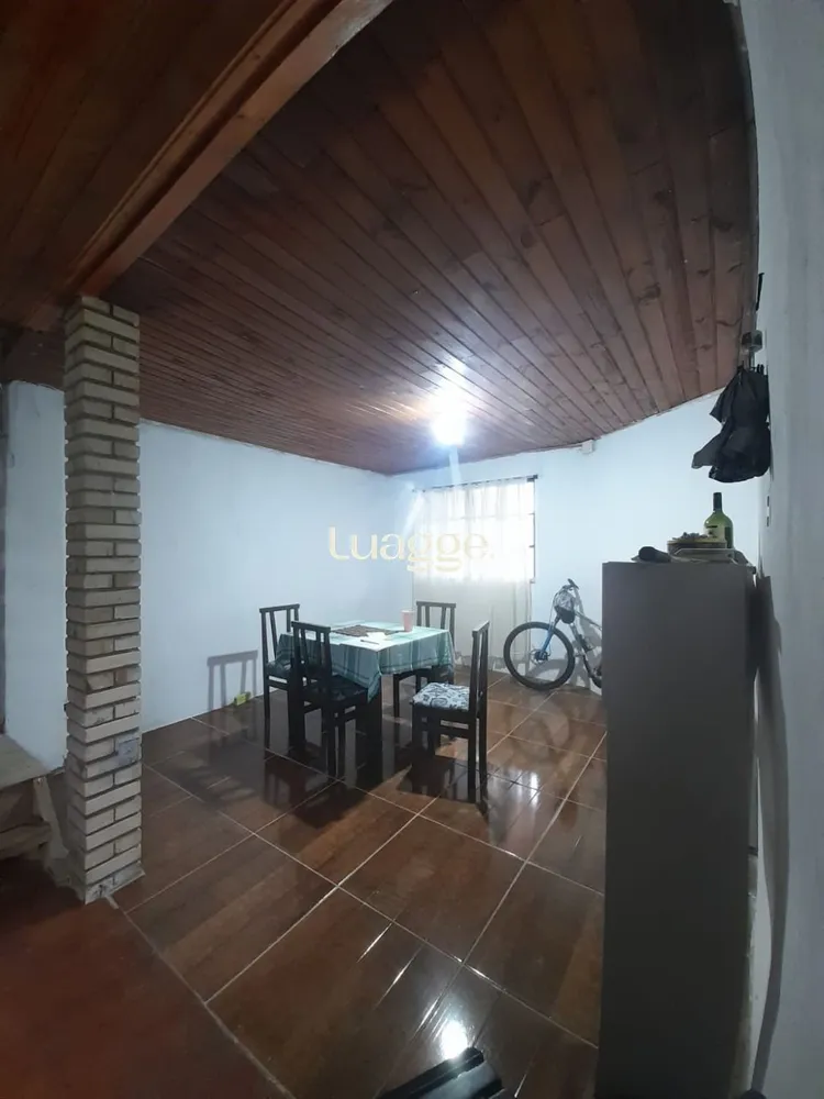Casa, 3 quartos, 169 m² - Foto 2