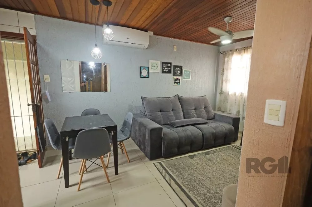 Casa à venda com 2 quartos, 64m² - Foto 3