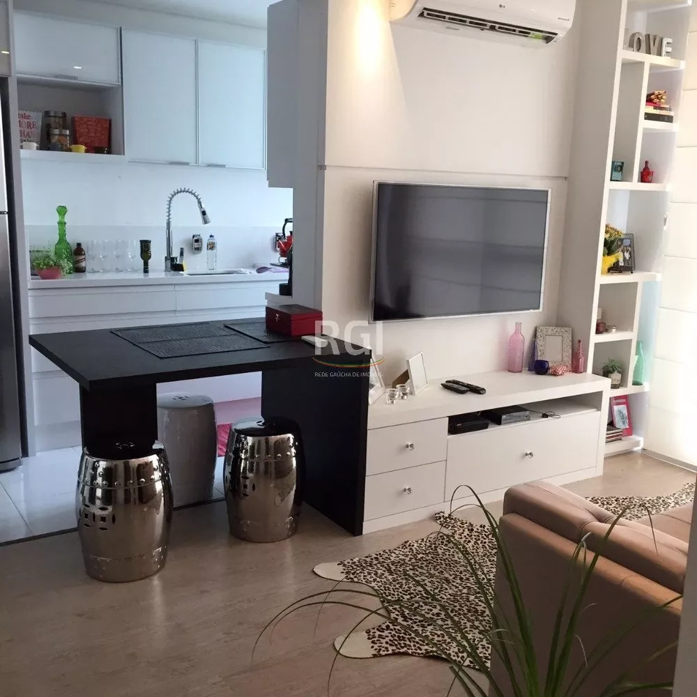 Apartamento à venda com 2 quartos, 55m² - Foto 1