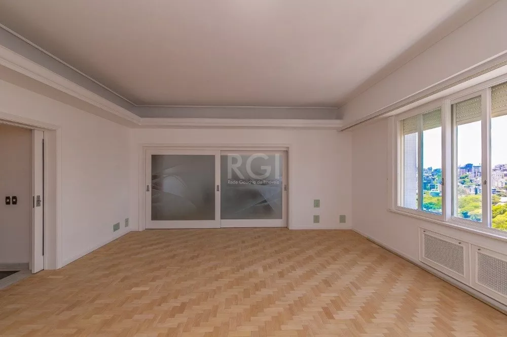 Apartamento à venda com 3 quartos, 231m² - Foto 1