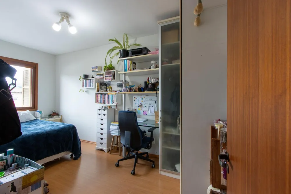 Casa, 3 quartos, 208 m² - Foto 2