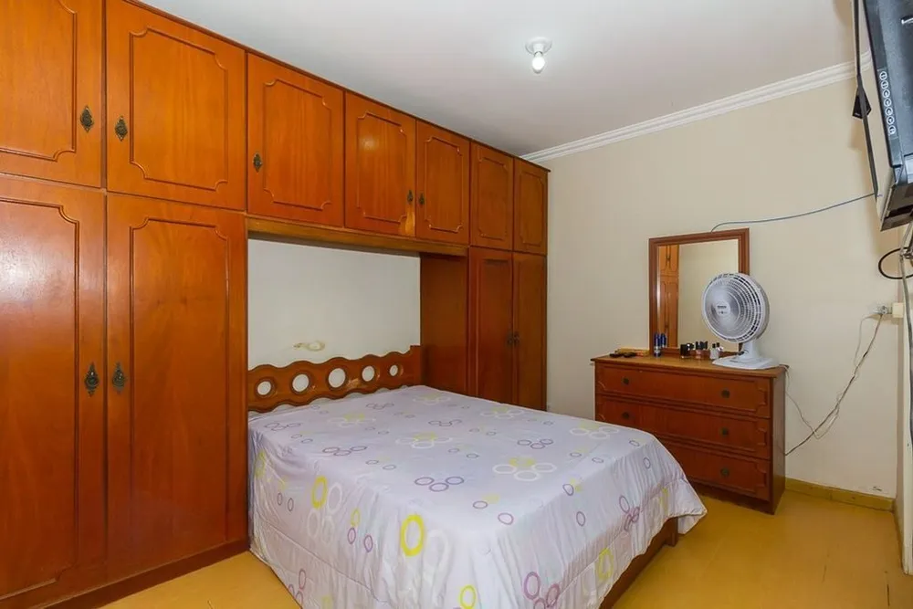 Casa, 4 quartos, 247 m² - Foto 3