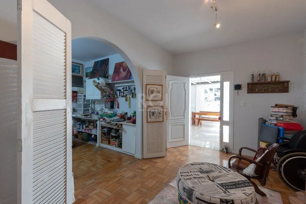 Casa, 5 quartos, 200 m² - Foto 1