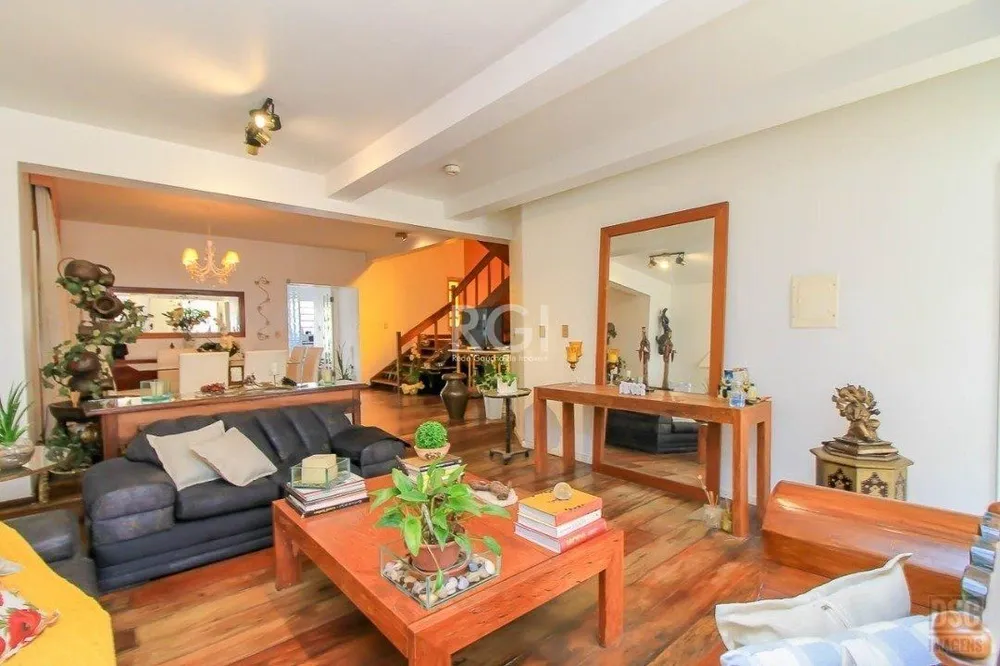 Casa, 4 quartos, 235 m² - Foto 3