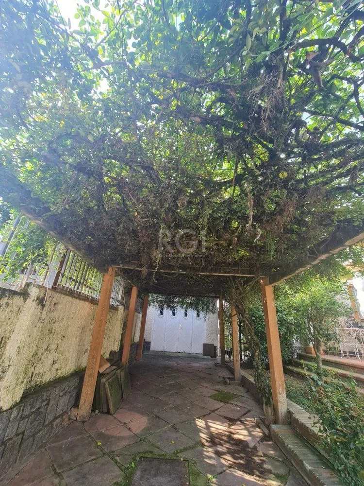 Casa, 4 quartos, 233 m² - Foto 2