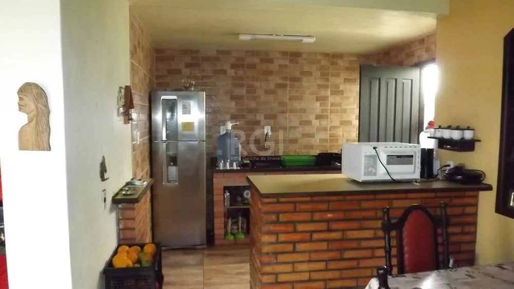 Casa à venda com 4 quartos, 199m² - Foto 4