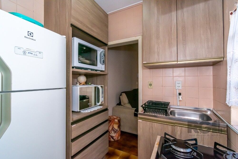 Apartamento à venda com 1 quarto, 42m² - Foto 4