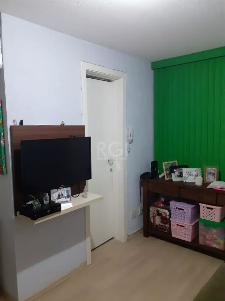 Apartamento à venda com 2 quartos, 37m² - Foto 2