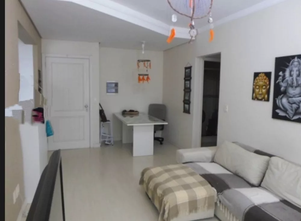 Apartamento à venda com 2 quartos, 62m² - Foto 2