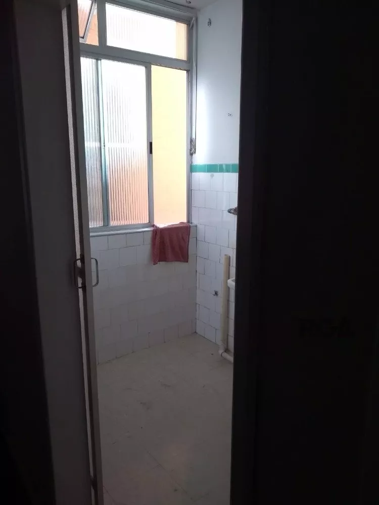 Apartamento à venda com 1 quarto, 34m² - Foto 9