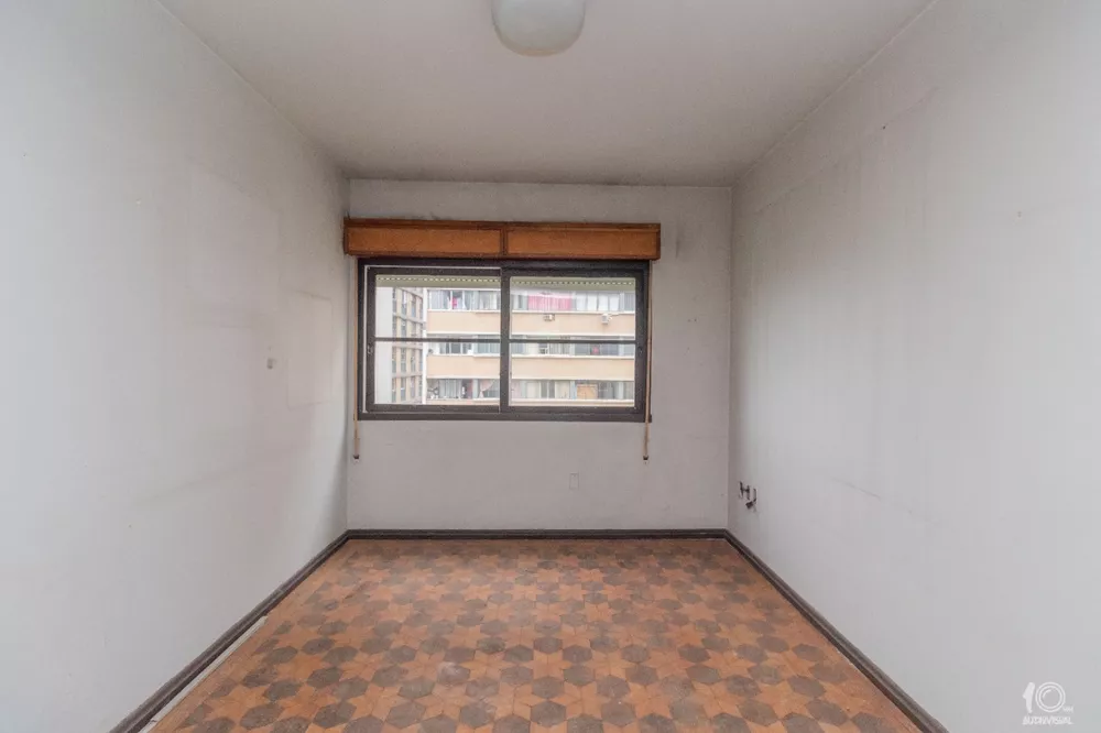 Apartamento à venda com 3 quartos, 98m² - Foto 2