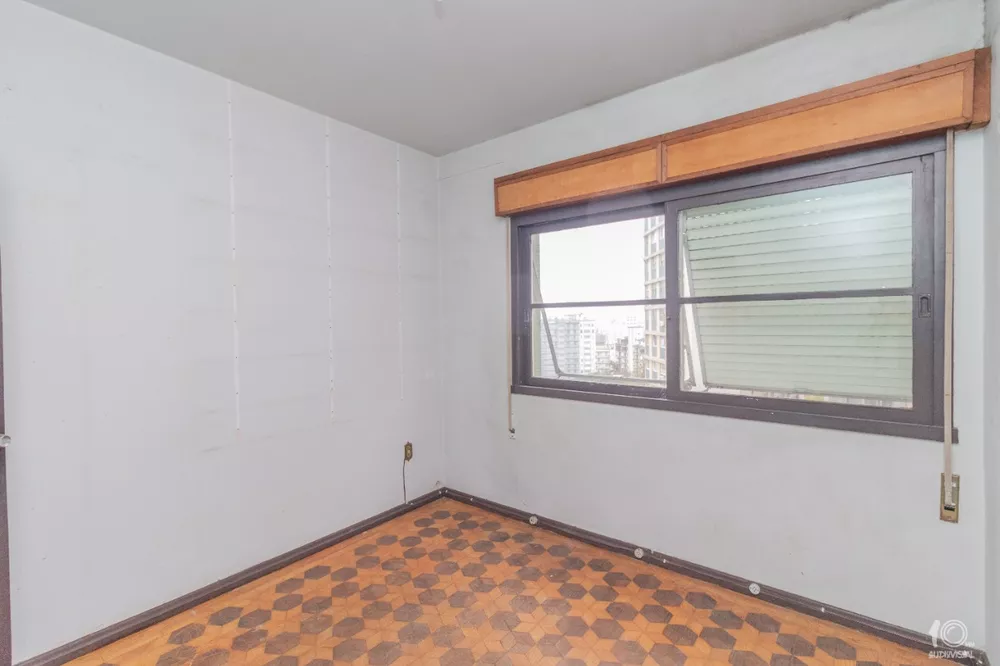 Apartamento à venda com 3 quartos, 98m² - Foto 13