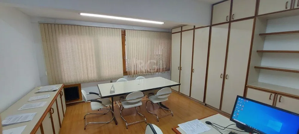 Prédio Inteiro, 240 m² - Foto 1