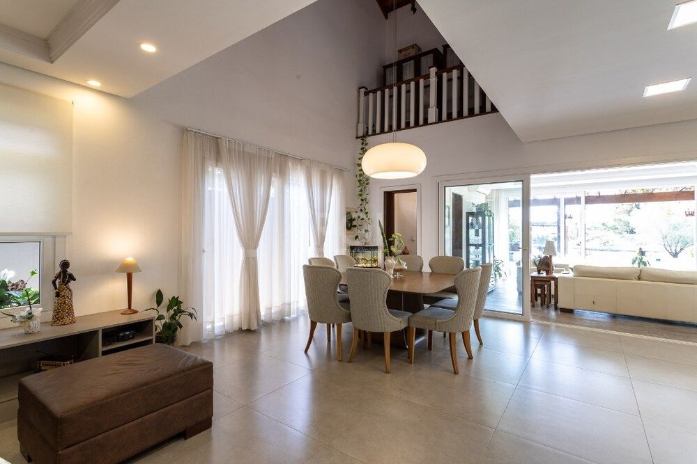 Casa de Condomínio à venda com 4 quartos, 341m² - Foto 4