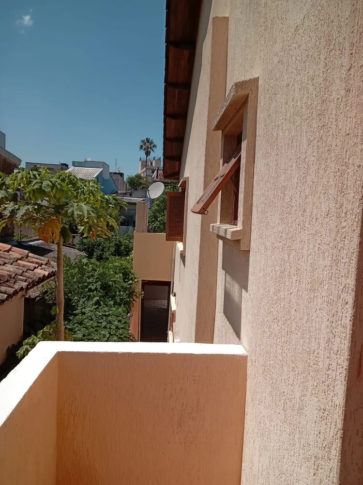 Casa, 4 quartos, 178 m² - Foto 1