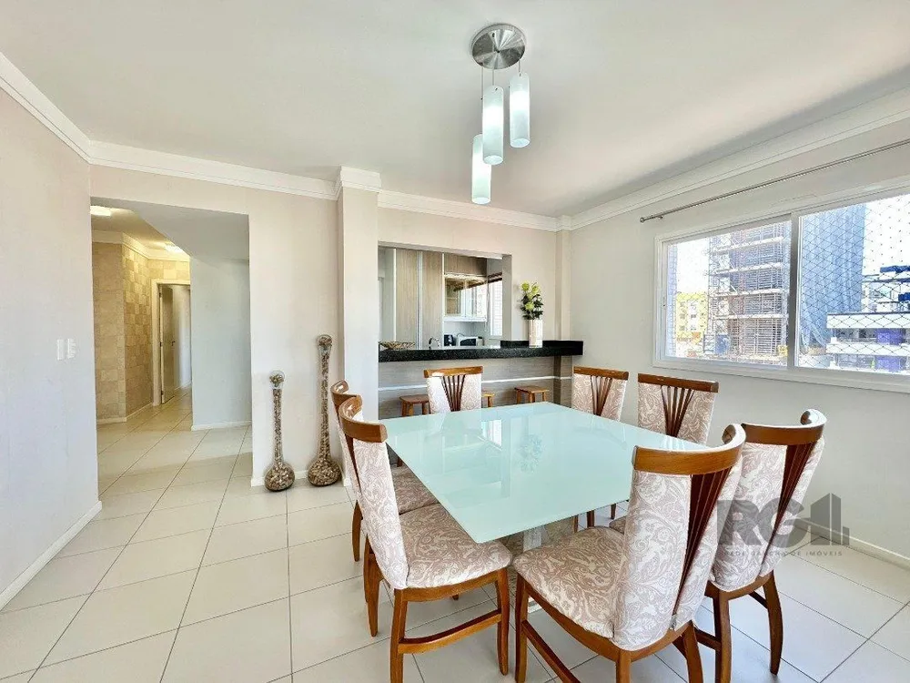 Casa, 4 quartos, 281 m² - Foto 1