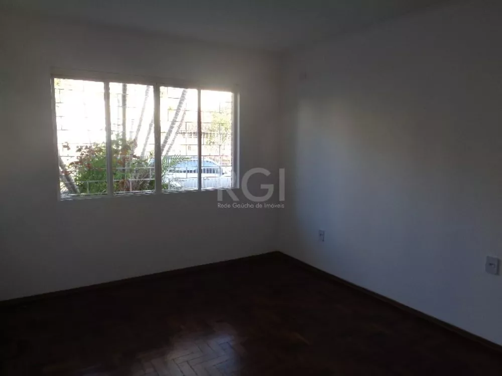 Casa à venda com 3 quartos, 199m² - Foto 3