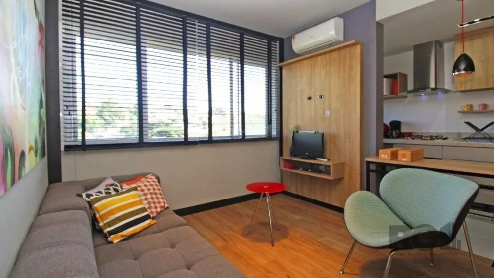 Apartamento à venda com 2 quartos, 58m² - Foto 1