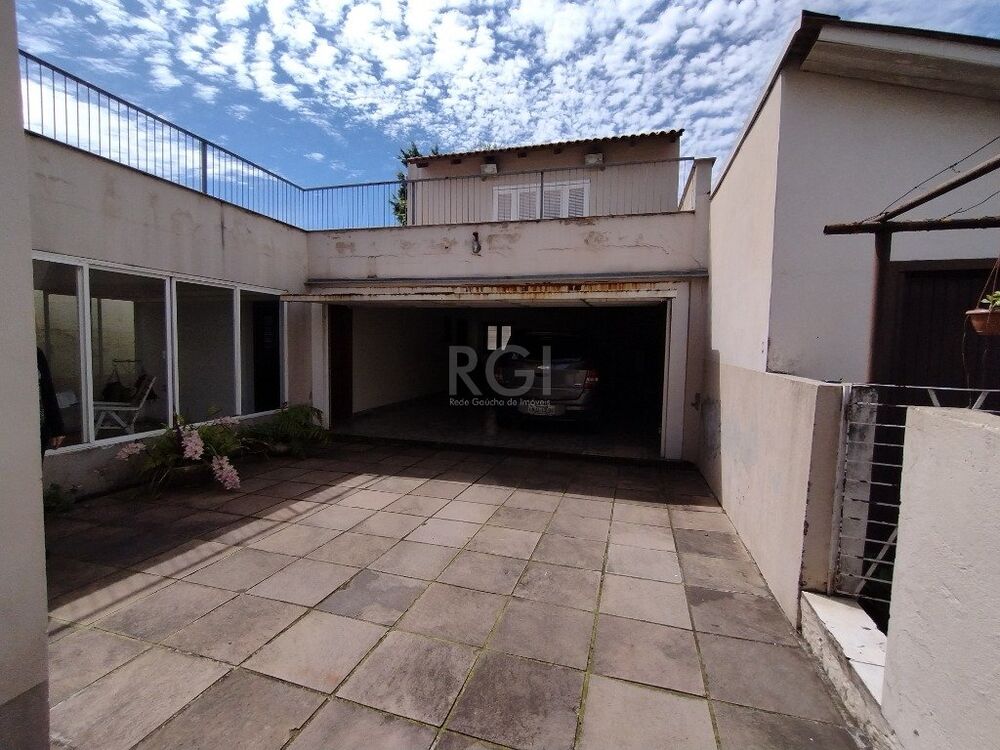 Casa à venda com 3 quartos, 376m² - Foto 11
