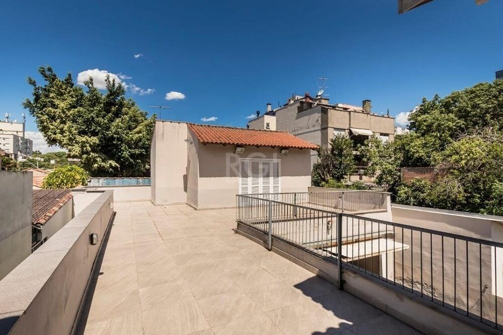 Casa à venda com 3 quartos, 376m² - Foto 7