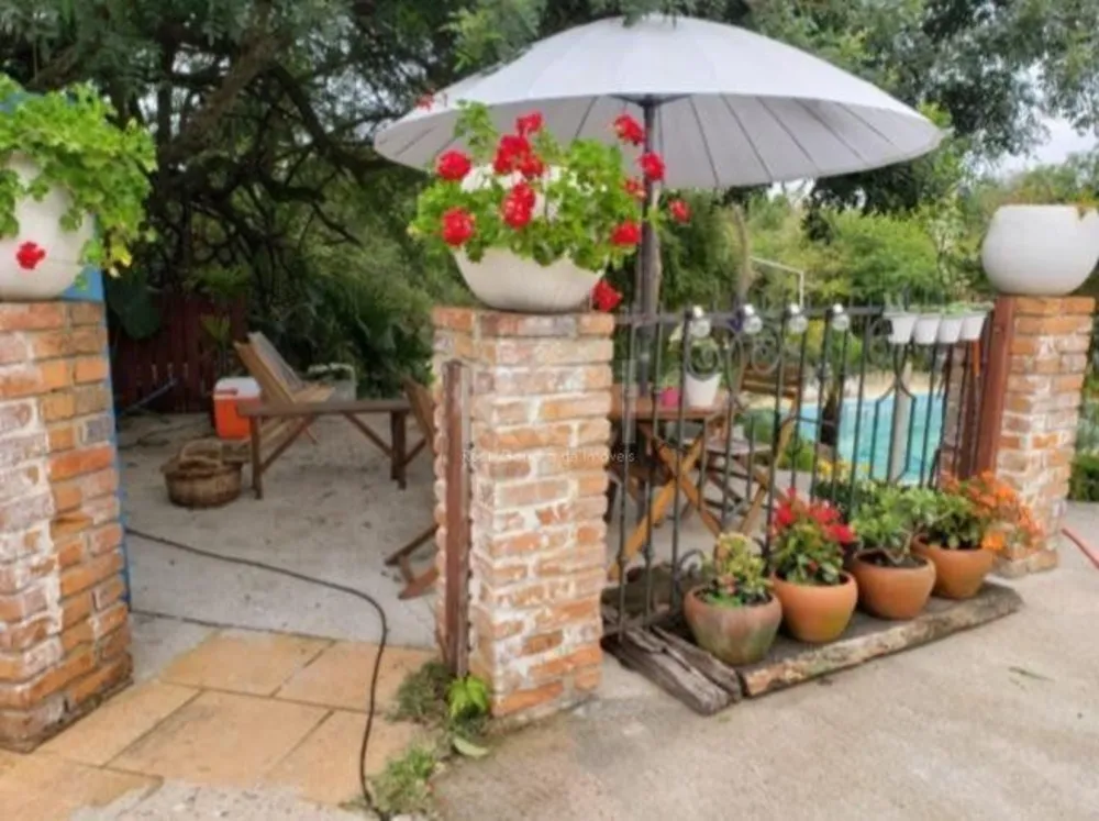 Casa, 4 quartos, 298 m² - Foto 2