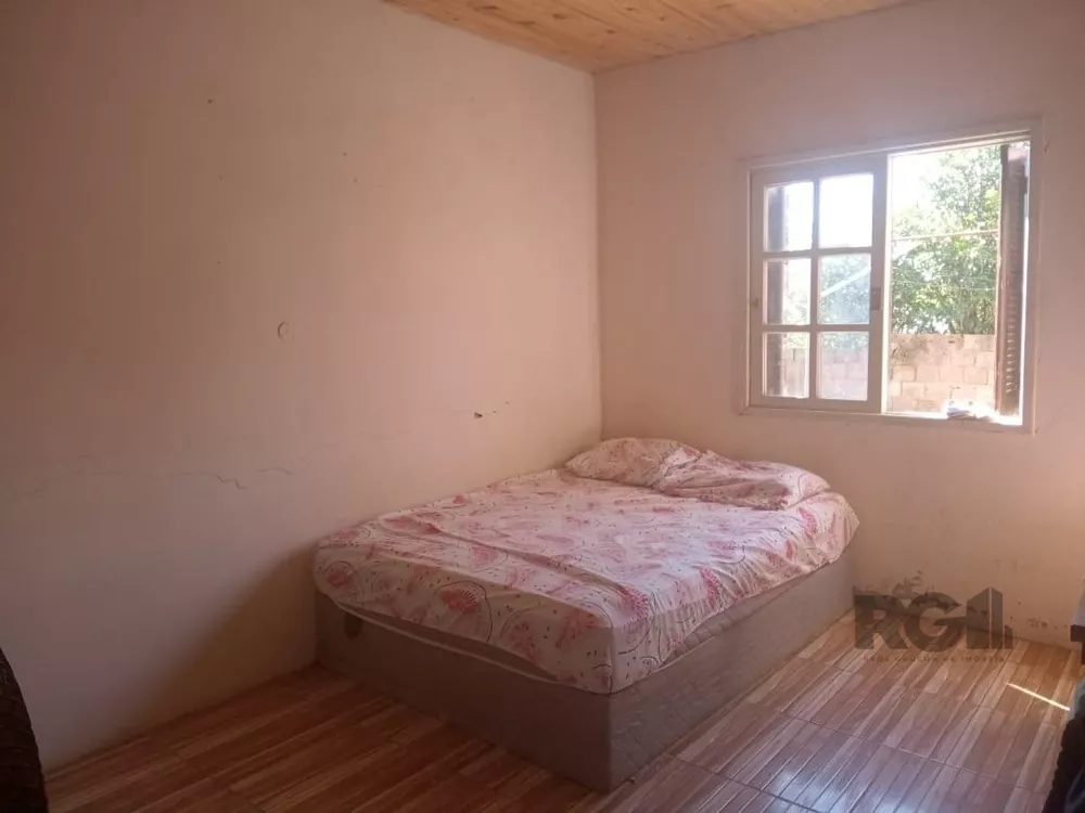 Casa à venda com 2 quartos, 61m² - Foto 4