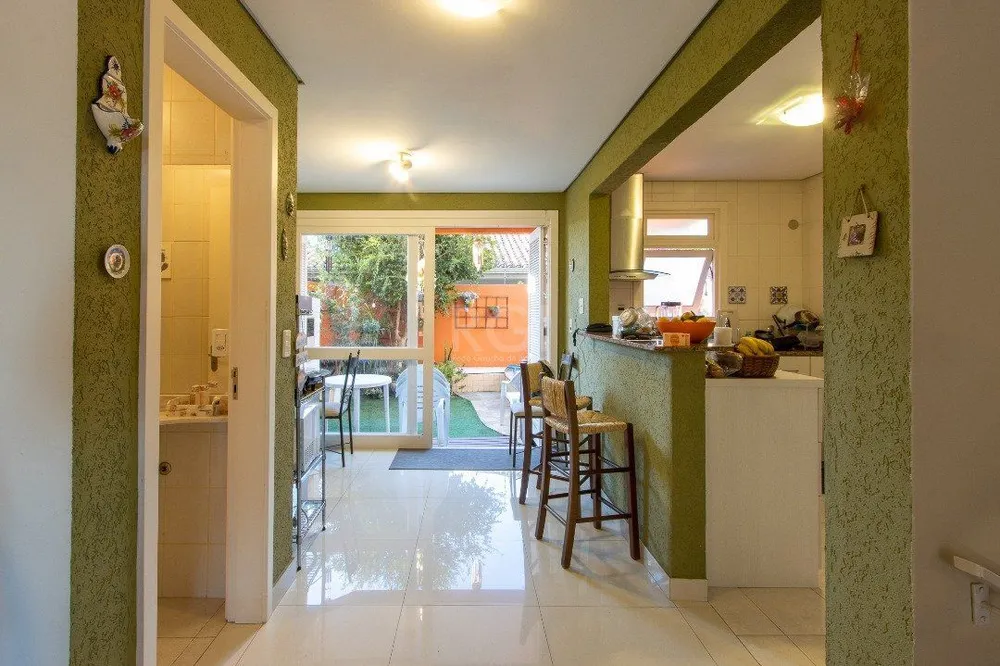 Casa, 3 quartos, 191 m² - Foto 1