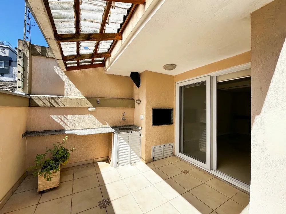 Casa, 4 quartos, 213 m² - Foto 2