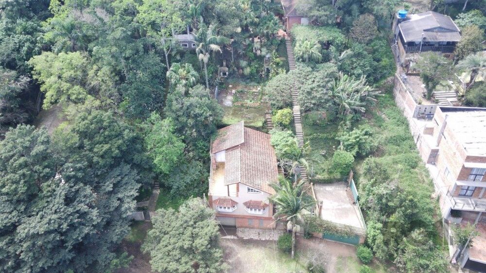 Casa à venda com 2 quartos, 171m² - Foto 3