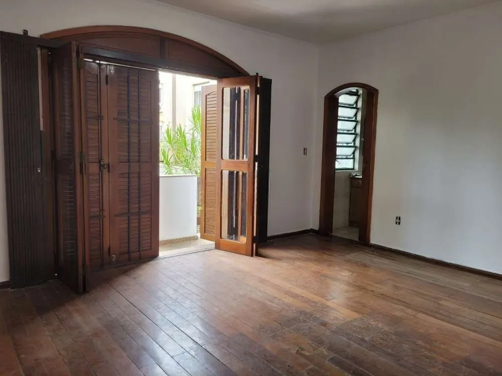 Casa, 5 quartos, 401 m² - Foto 3