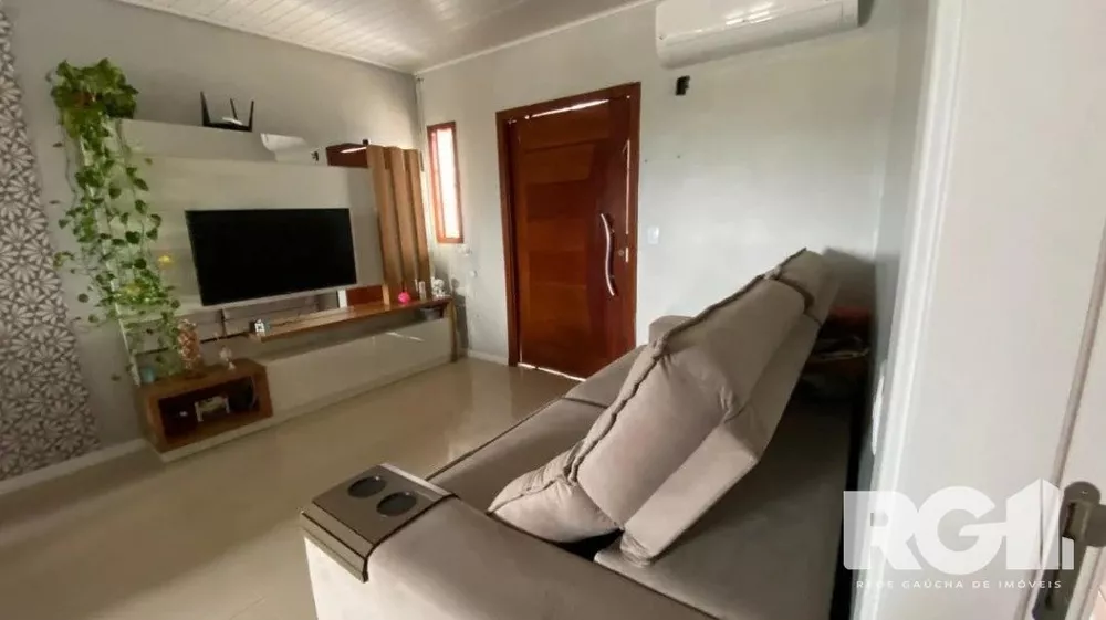 Casa à venda com 2 quartos, 55m² - Foto 3