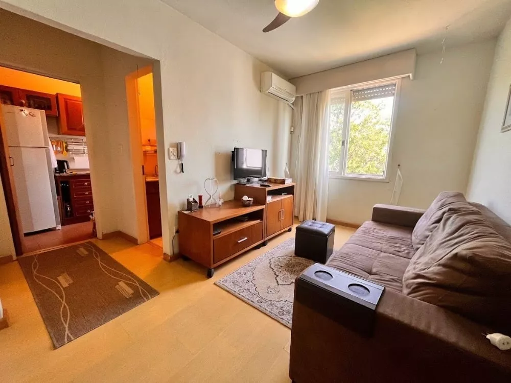 Apartamento à venda com 1 quarto, 38m² - Foto 1