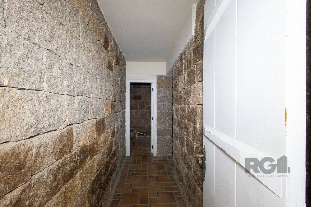 Casa de Condomínio à venda com 5 quartos, 881m² - Foto 4