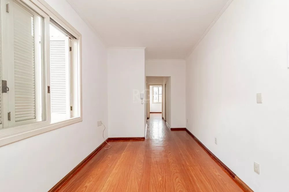 Apartamento à venda com 3 quartos, 71m² - Foto 2