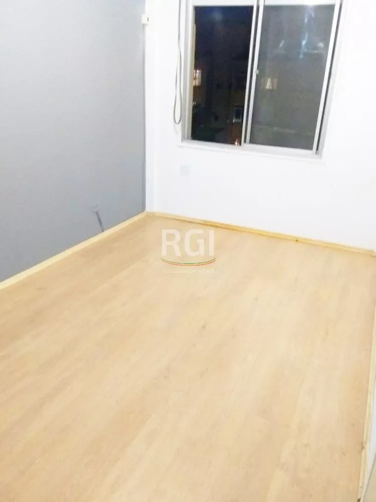 Apartamento à venda com 1 quarto, 36m² - Foto 2