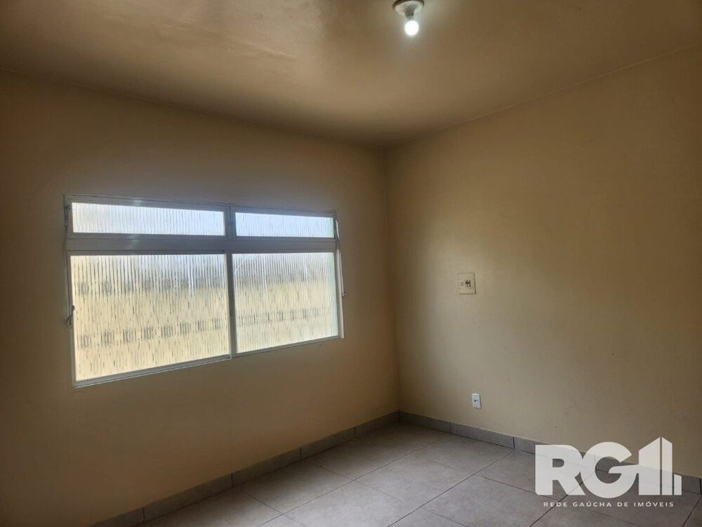 Casa à venda com 3 quartos, 151m² - Foto 4