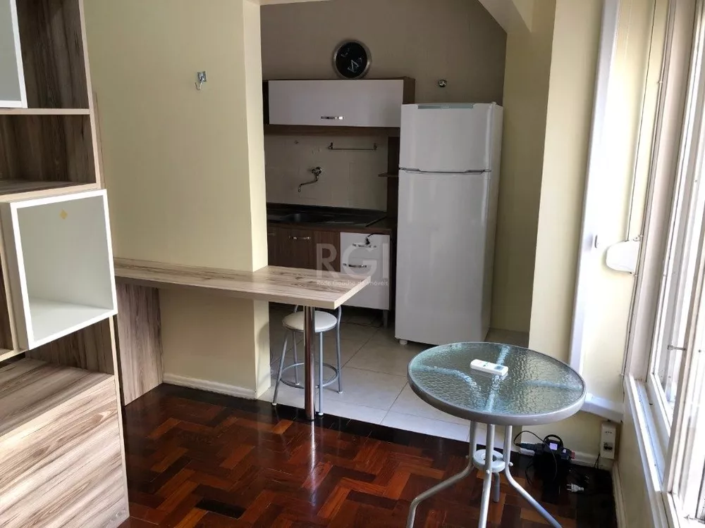 Apartamento à venda com 1 quarto, 30m² - Foto 1